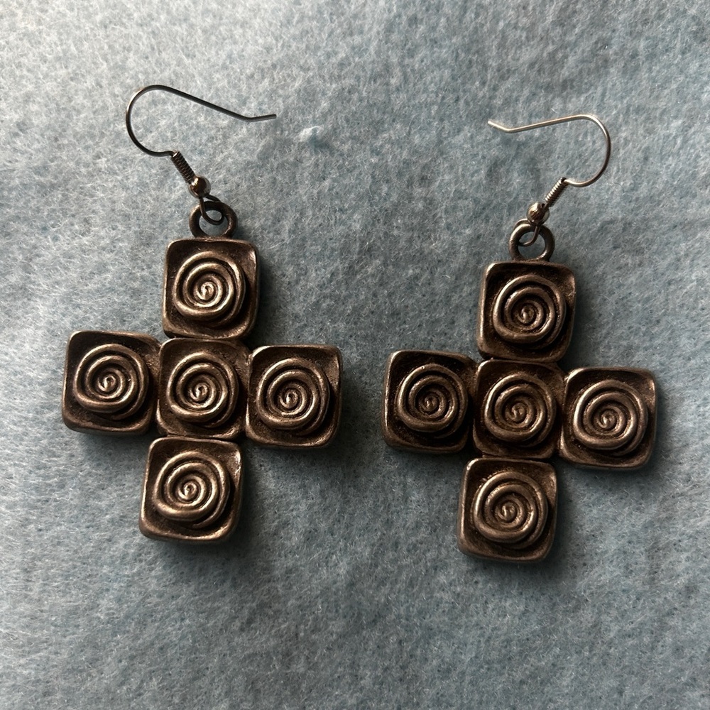 🤩 Large Vintage Pewter Cross Earrings-Dangle Style